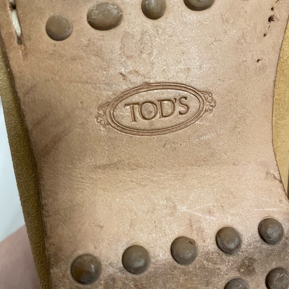Authentic Tod’s flats - Picture 6 of 11